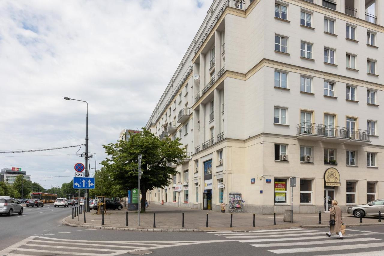 Trendy Apartment Marszalkowska With City View Near Ogrod Saski By Noclegi Renters Varsavia Esterno foto